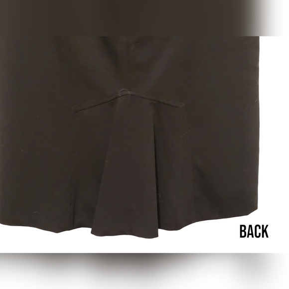 LE CHATEAU - Wool Blend Pencil Skirt wiith Peplum Detail - Picture 3 of 7